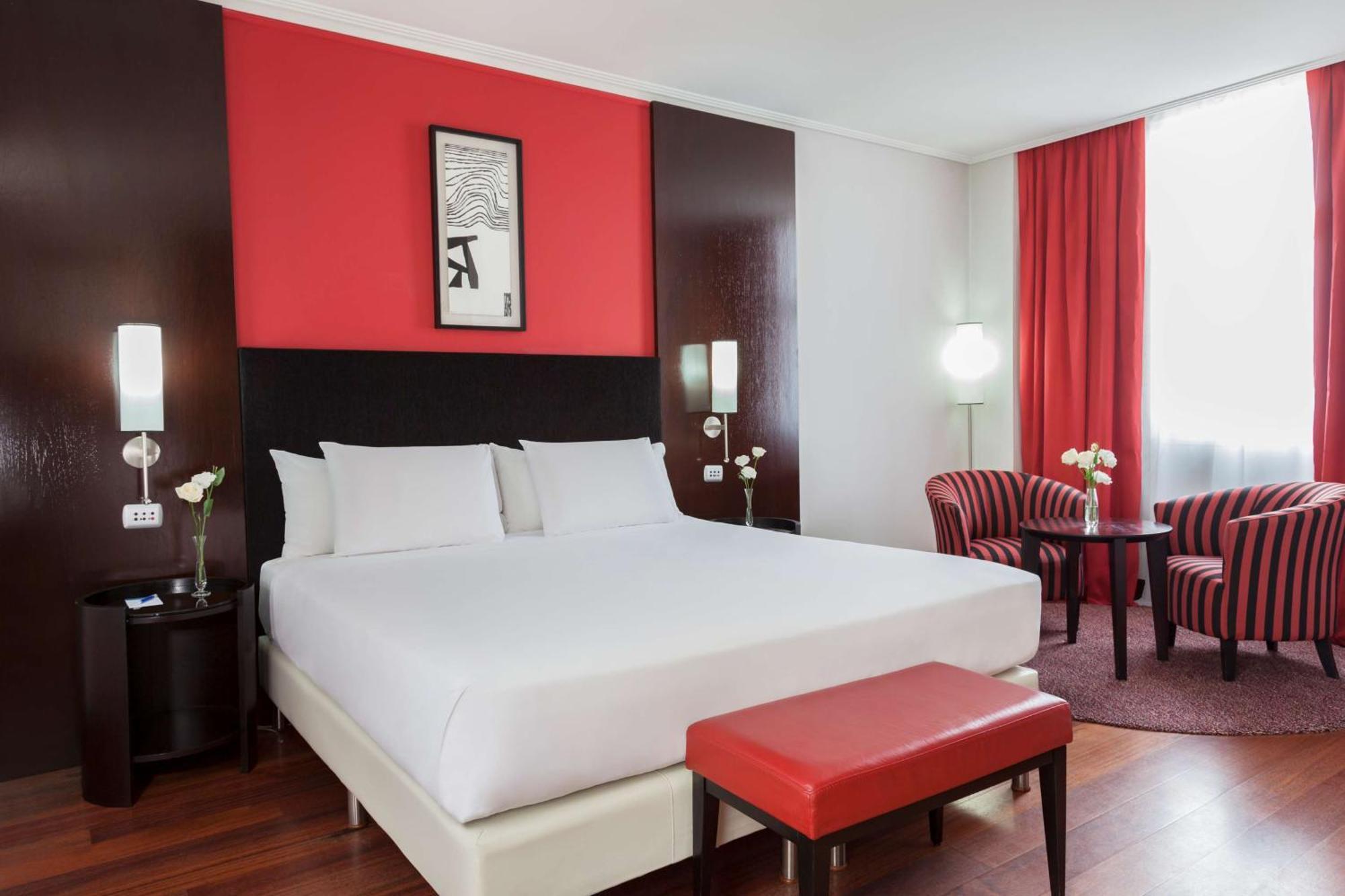 Nh City Buenos Aires Exterior photo A room at the hotel