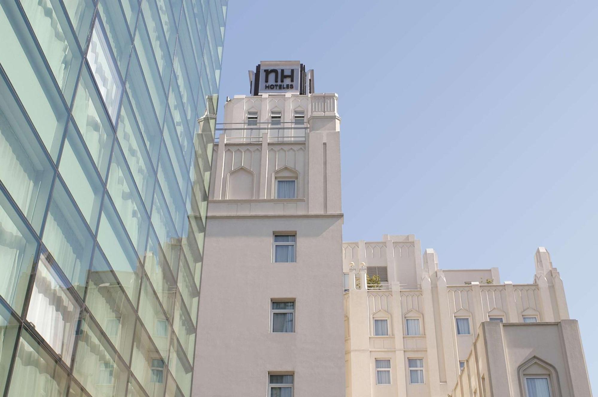 Nh City Buenos Aires Exterior photo The tower of the hotel