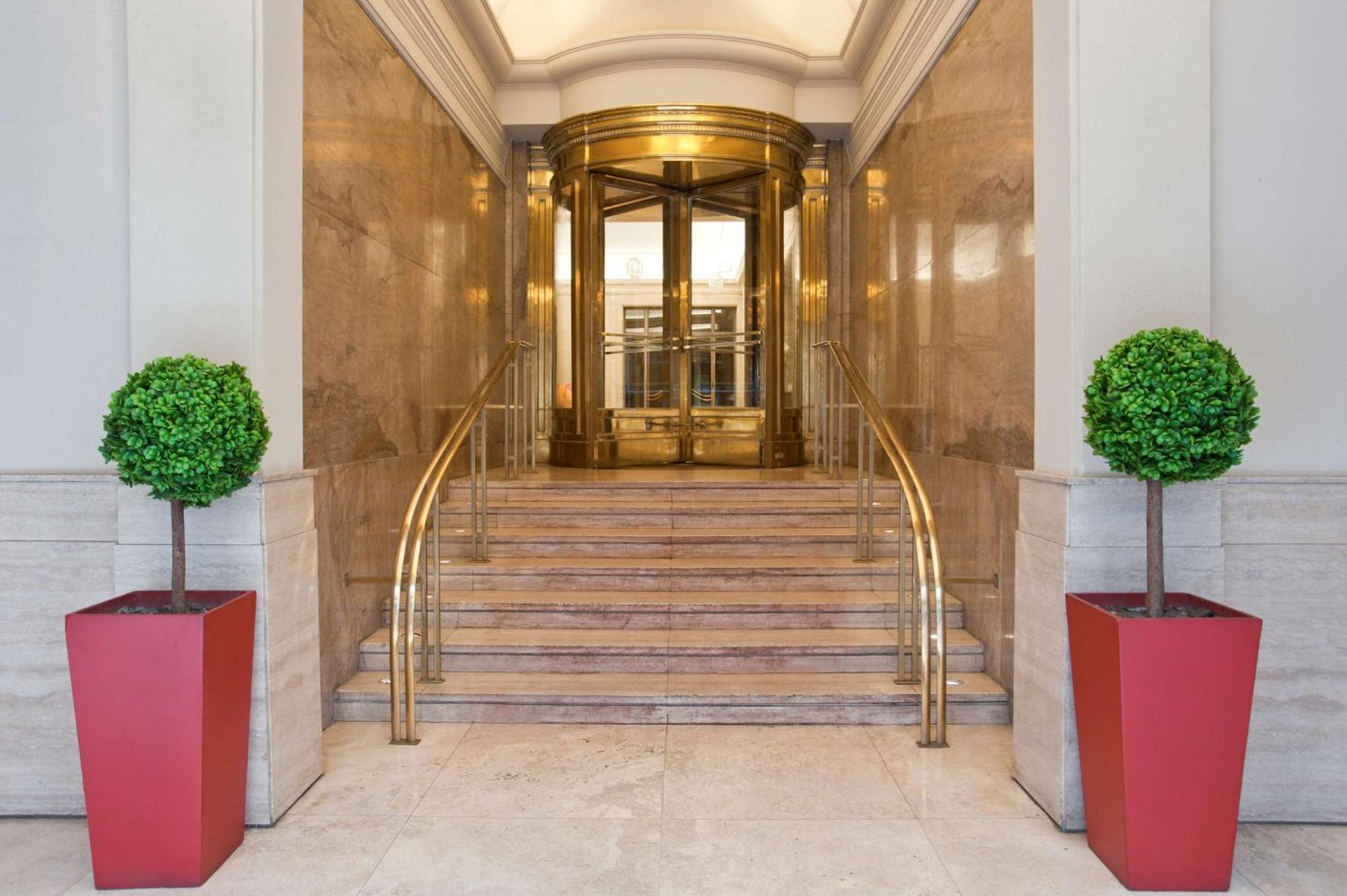 Nh City Buenos Aires Exterior photo Entrance to the hotel
