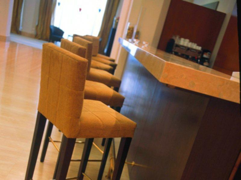 Nh City Buenos Aires Exterior photo Bar stools